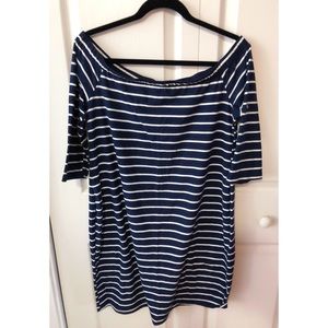 Off the shoulder maternity dress